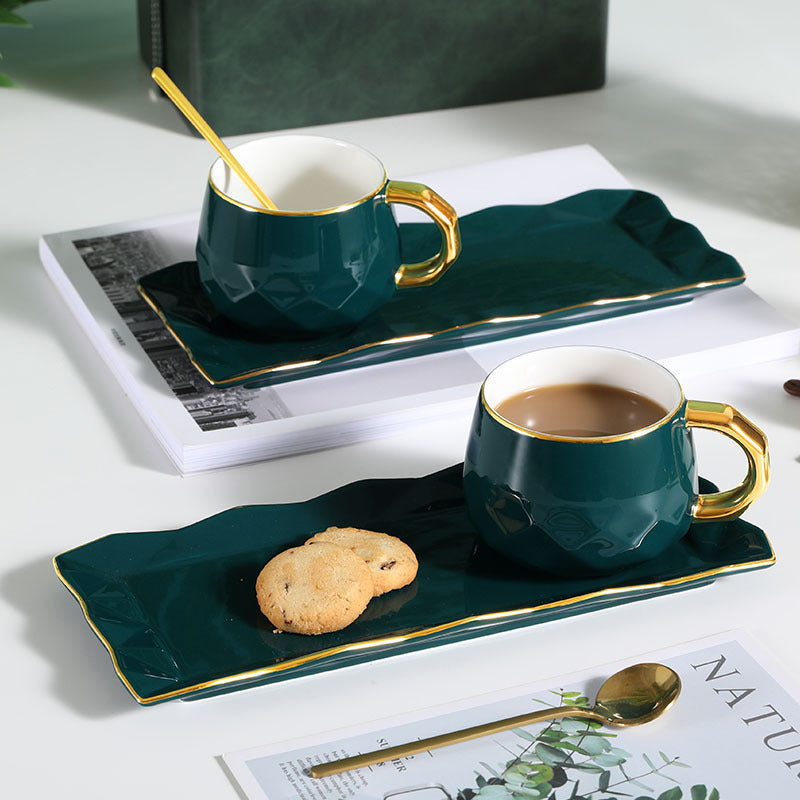 Emerald Elegance Coffee Set | Coffee Time Classics - Coffee Time Classics